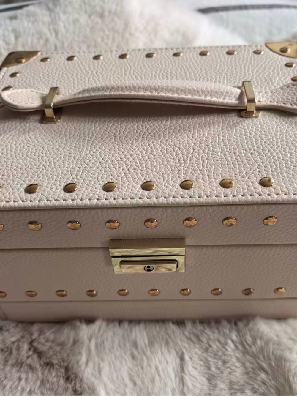 Pink jewelry box